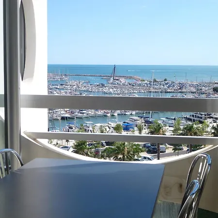 Sur Les Hauteurs Du Fidji Apartment *